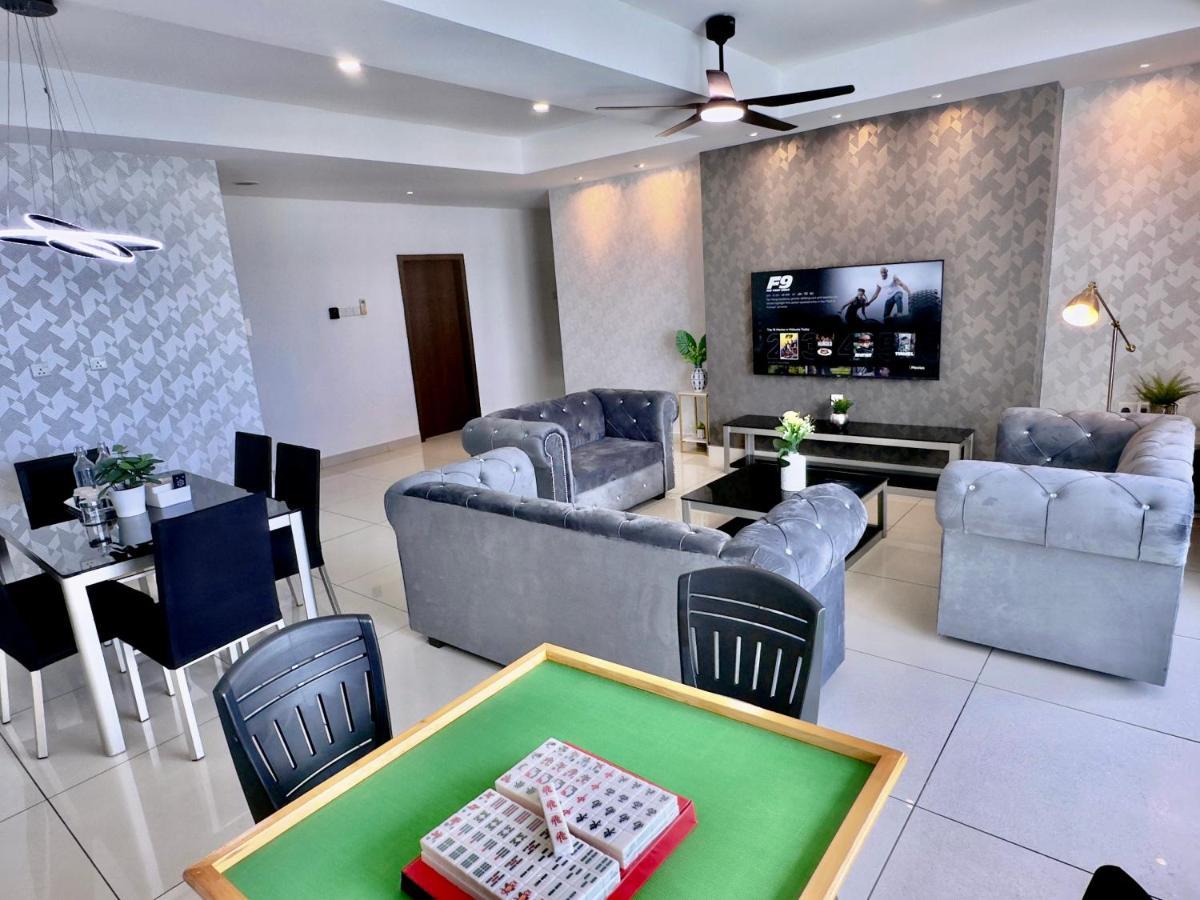 Ksl Citymall 15-20Pax 4B4B Privatelift-Smarttv70Inch-Netflix Johor Bahru Exterior photo
